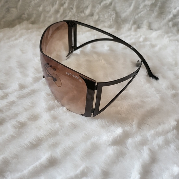 Ralph Lauren,polo jeans company, sunglasses - Picture 6 of 6